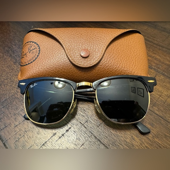 Ray‎ Ban RB 3016 Clubmaster Unisex - Picture 1 of 7